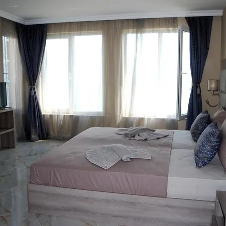 Dune Boutique Hotel 4*
